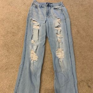 Hollister jeans ultra high rise mom jeans 7